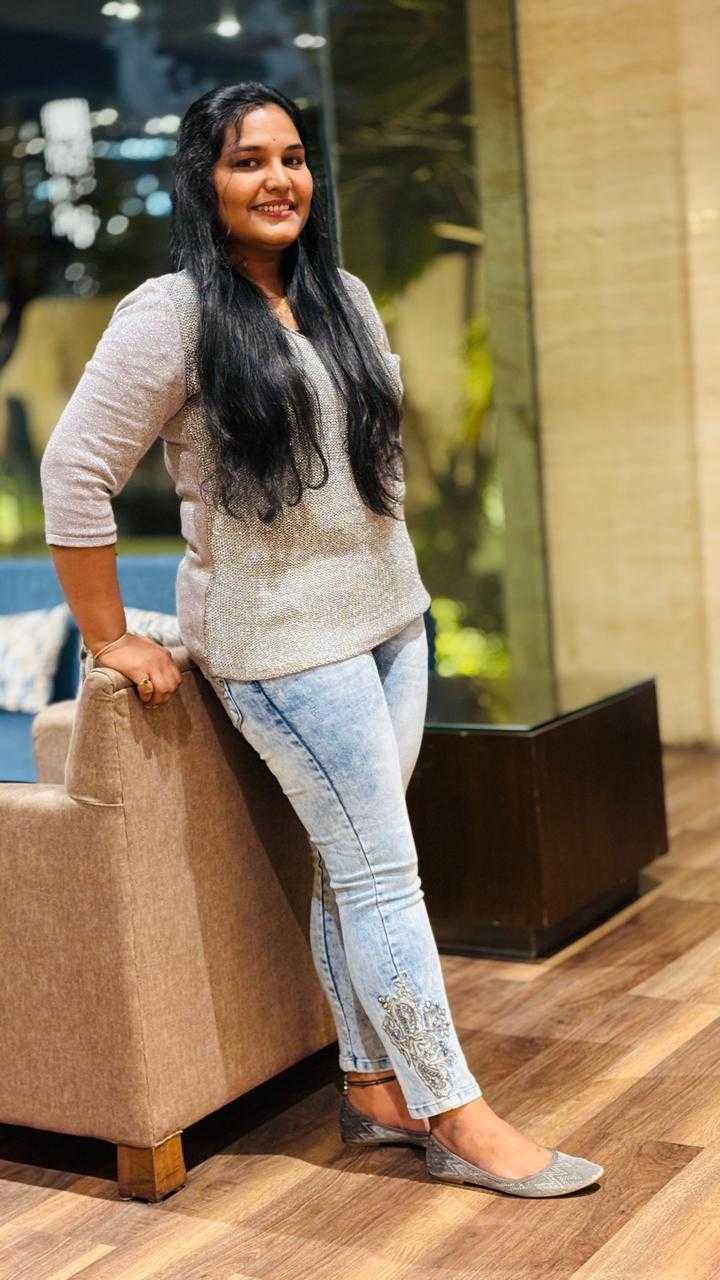 Gayatri  Bomadyal
