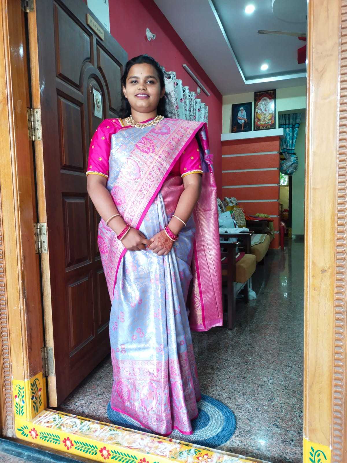 Vaishnavi Tote