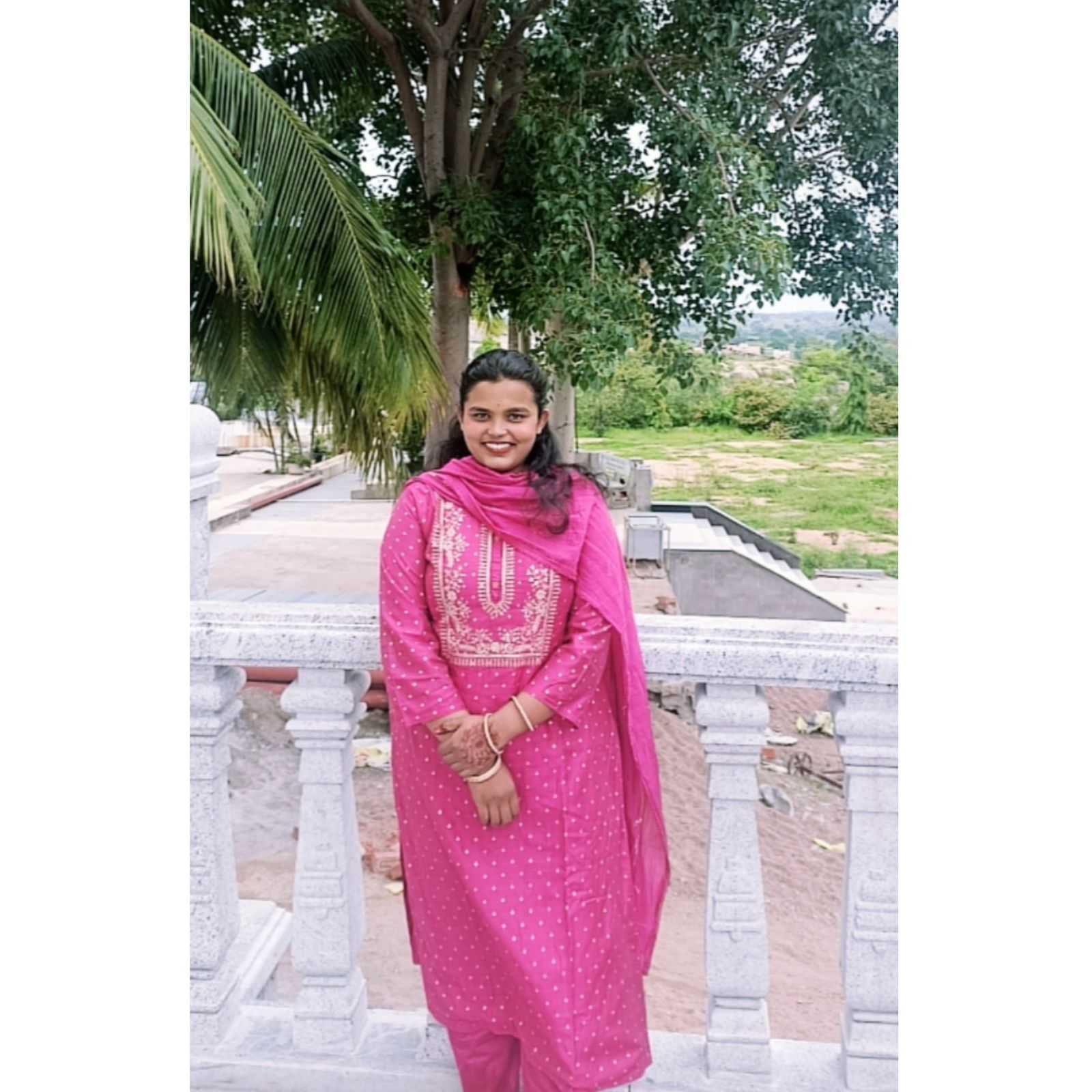 Vaishnavi Tote